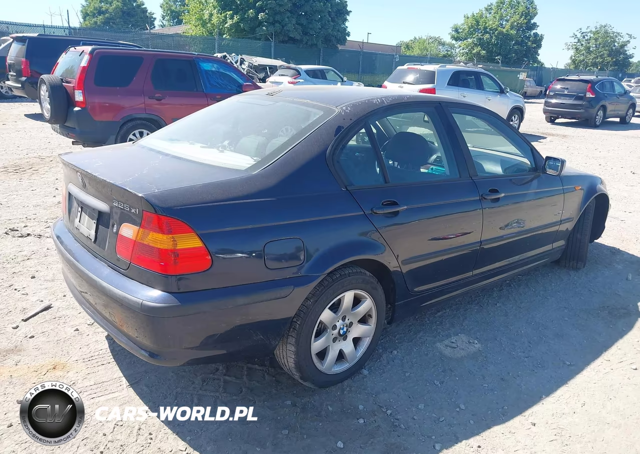2005 BMW 325Xi VIN:WBAEU33465PR14808 - 4