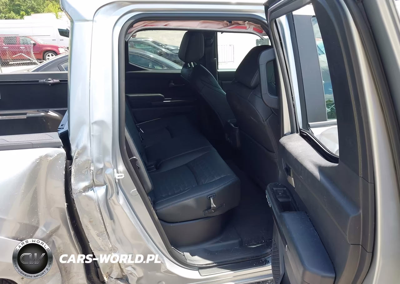2026 Toyota Tacoma Trd Sport VIN:3TMLB5JN1TM269303 - 8