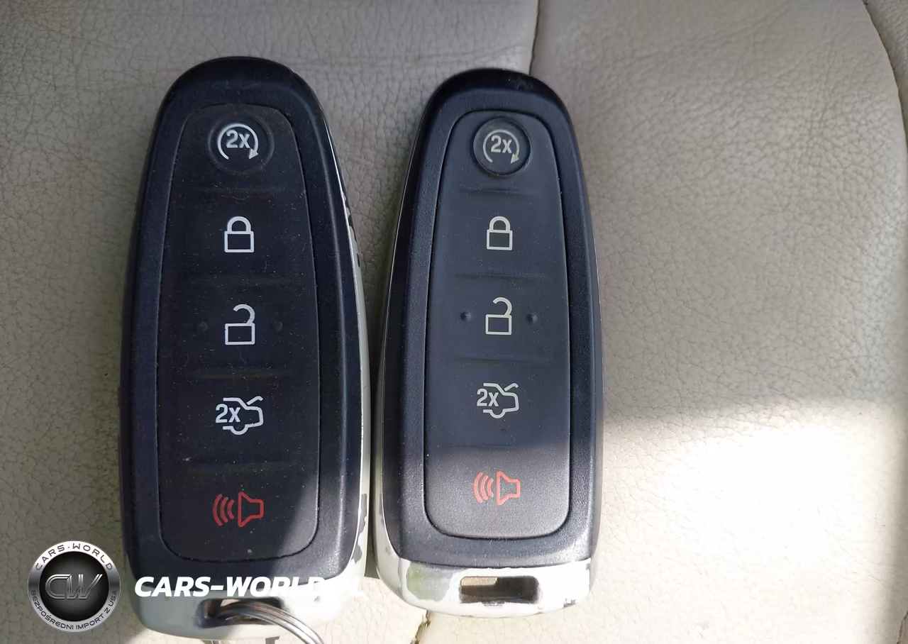 2018 Ford Focus Titanium VIN:1FADP3J27JL272095 - 11