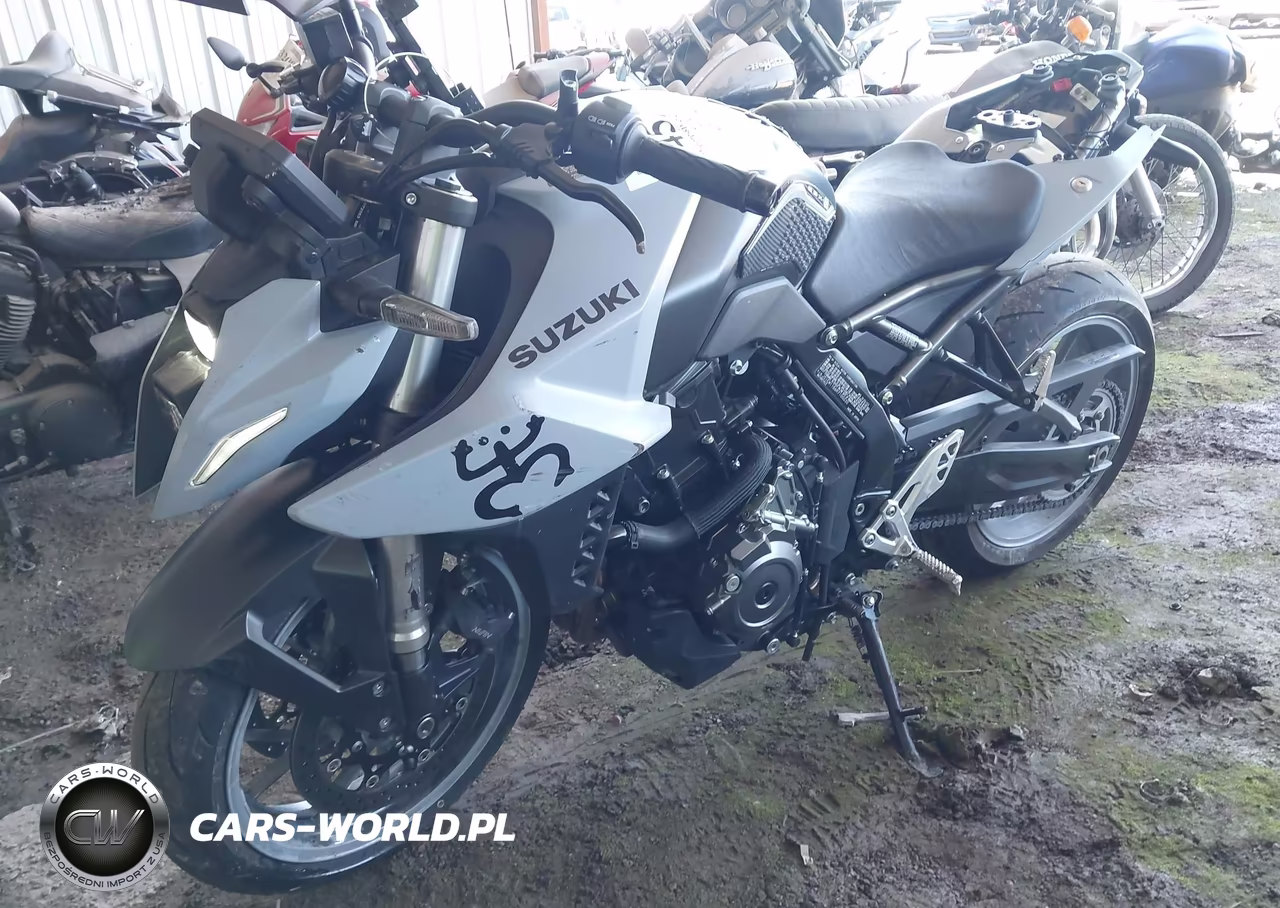 2024 Suzuki Gsx800 R VIN:JS1EM11B6R7100330 - 2