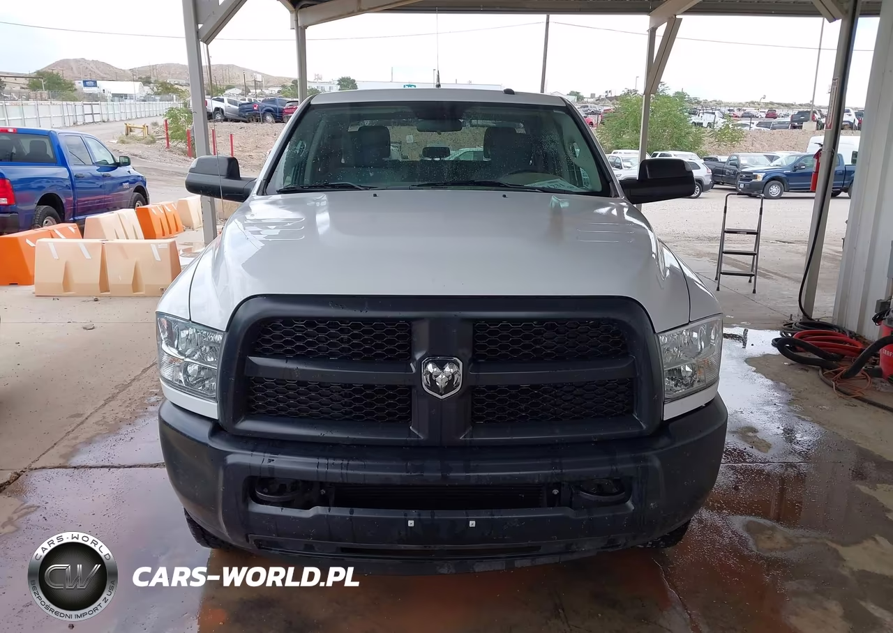 2017 Ram 2500 Tradesman 4X4 6'4 Box VIN:3C6UR5CL2HG678404 - 12