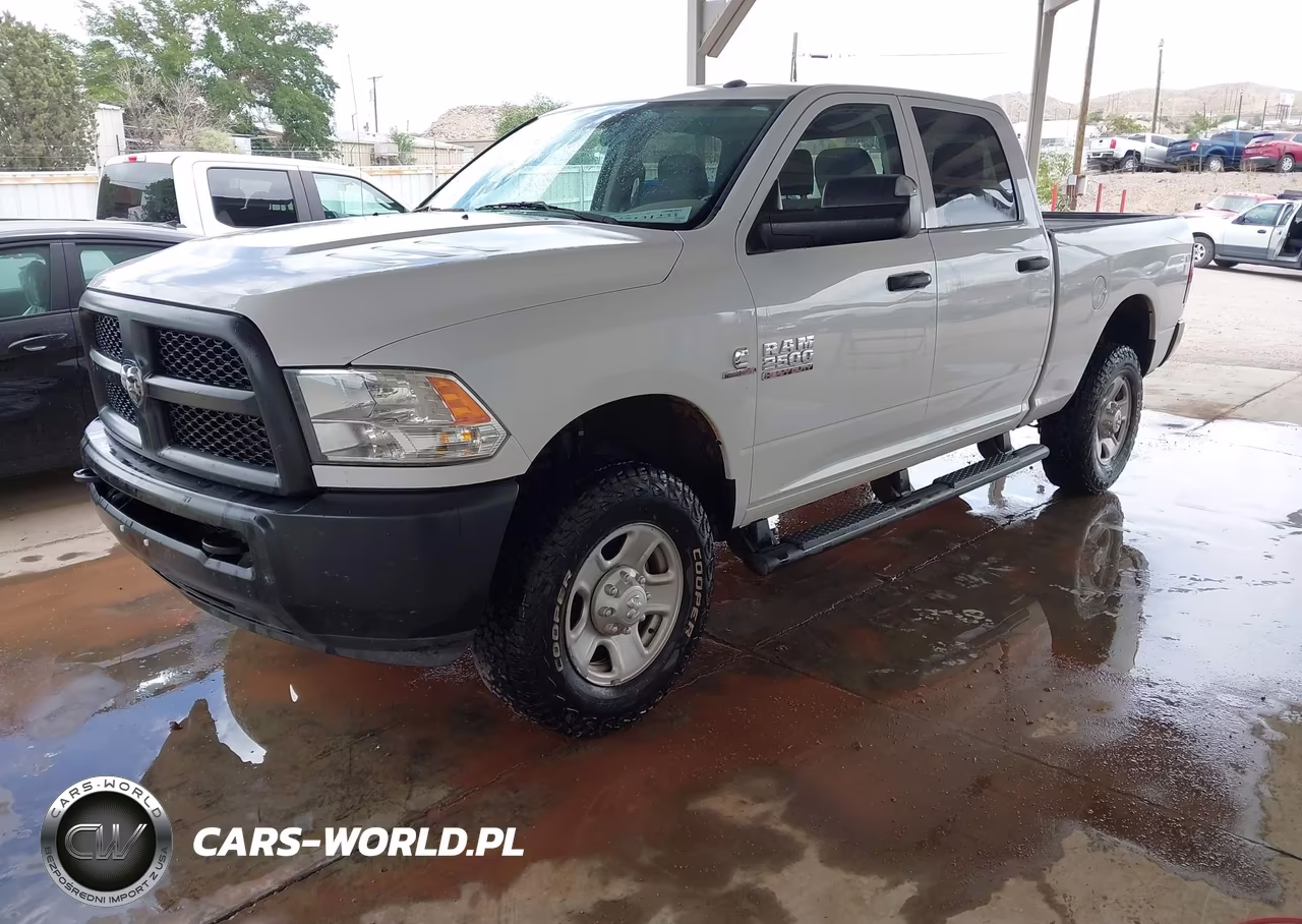 2017 Ram 2500 Tradesman 4X4 6'4 Box VIN:3C6UR5CL2HG678404 - 2