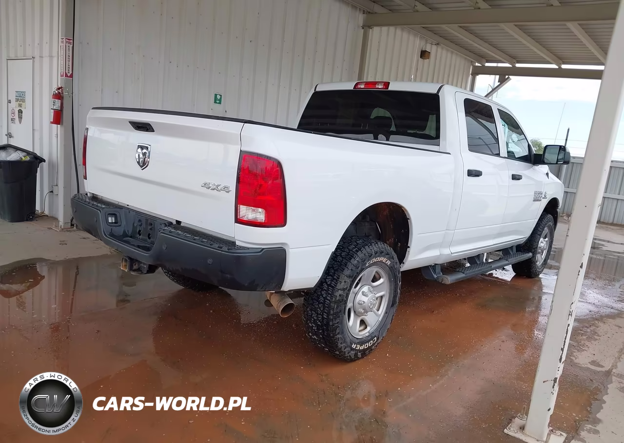 2017 Ram 2500 Tradesman 4X4 6'4 Box VIN:3C6UR5CL2HG678404 - 4