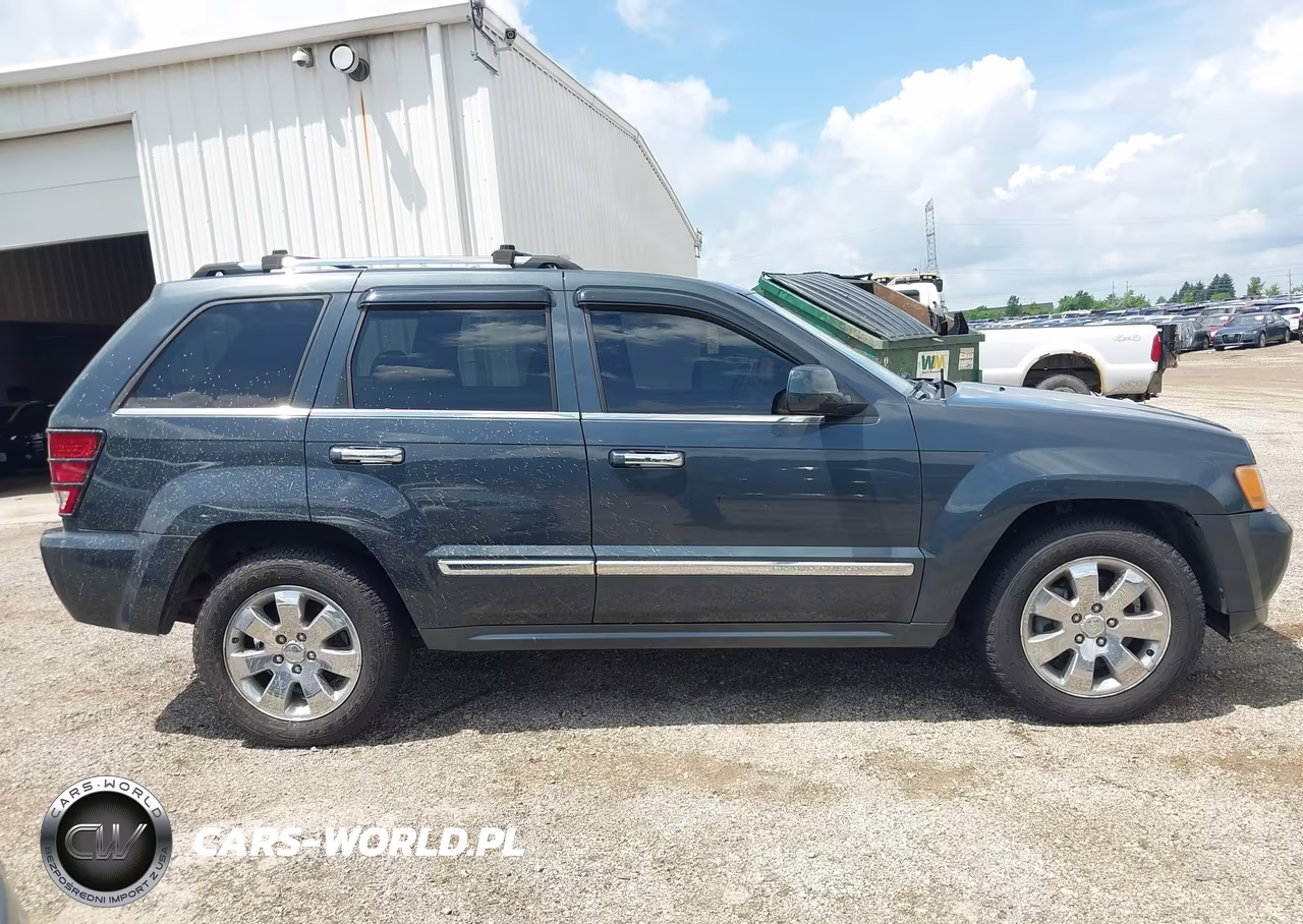 2008 Jeep Grand Cherokee Overland VIN:1J8HR68298C122327 - 13