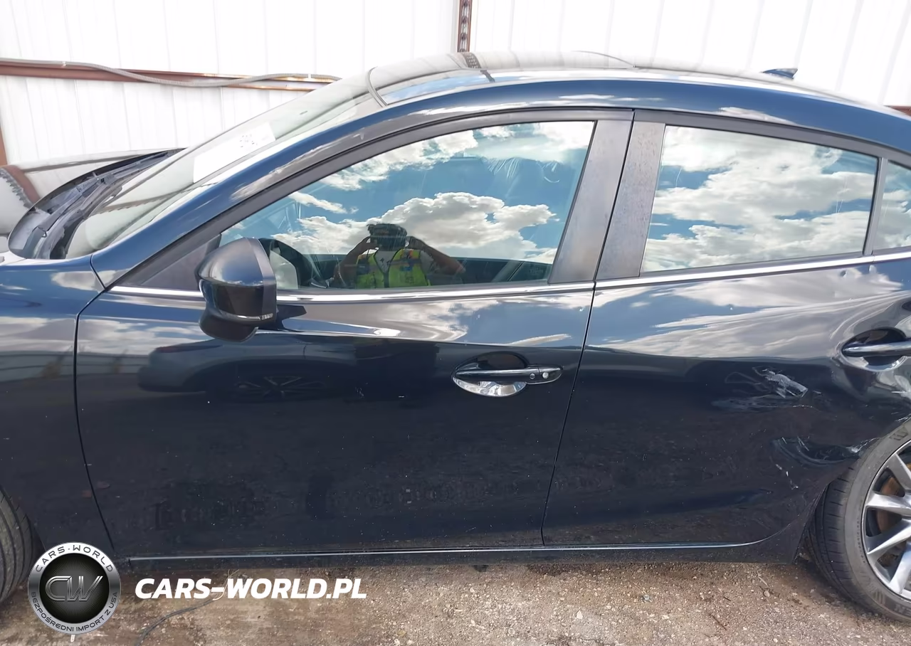 2018 Mazda Mazda3 Touring VIN:3MZBN1V32JM197476 - 14