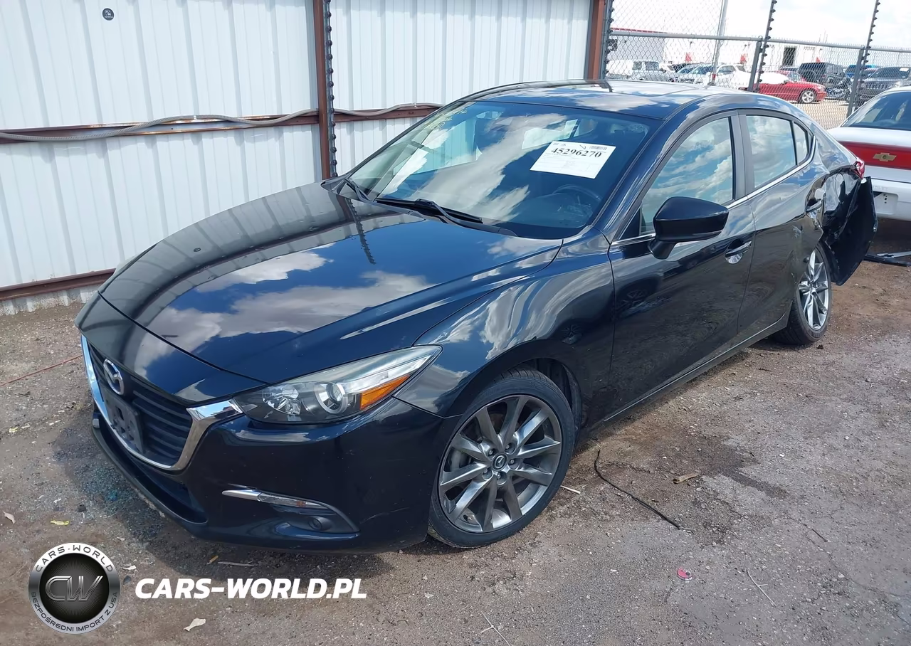 2018 Mazda Mazda3 Touring VIN:3MZBN1V32JM197476 - 2