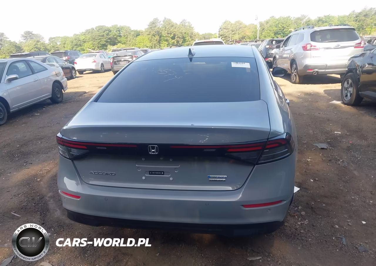 2025 Honda Accord Hybrid Touring VIN:1HGCY2F80SA037286 - 16