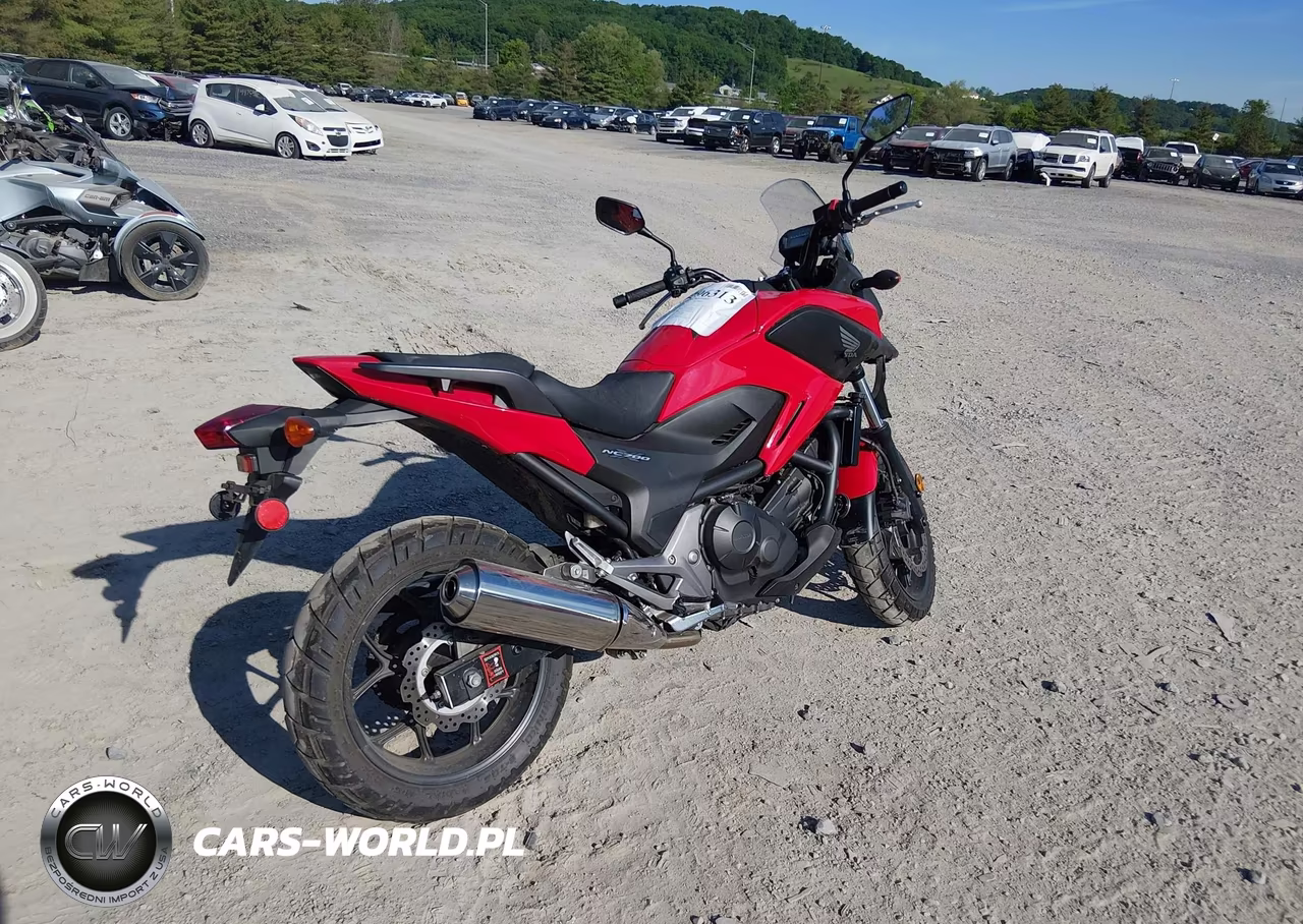 2015 Honda Nc700X VIN:JH2RC6302FK100294 - 4