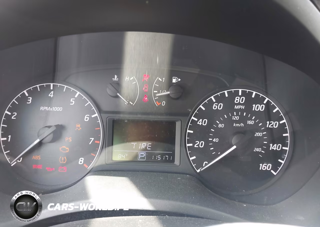 2014 Nissan Sentra S VIN:3N1AB7AP9EL695952 - 7