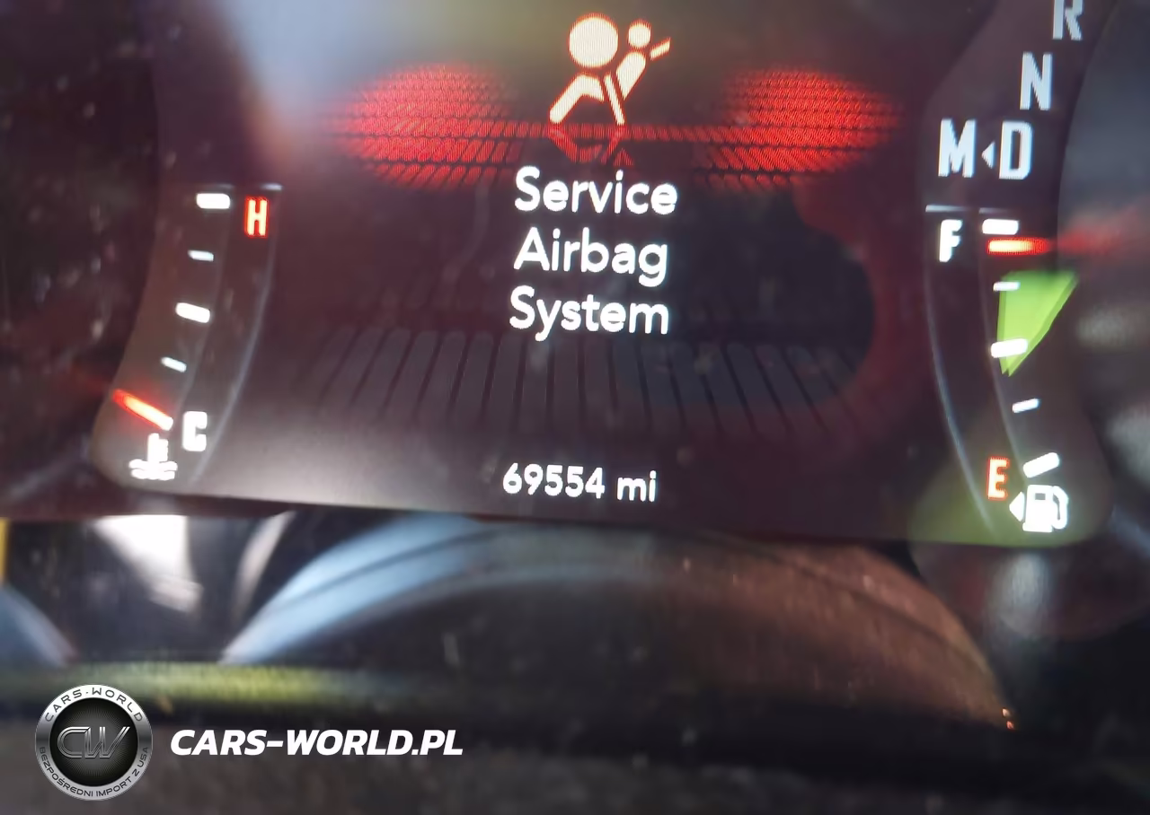2019 Dodge Challenger Sxt VIN:2C3CDZAG0KH747974 - 15