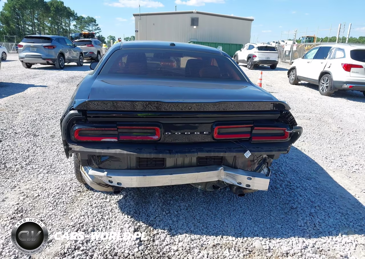2019 Dodge Challenger Sxt VIN:2C3CDZAG0KH747974 - 6
