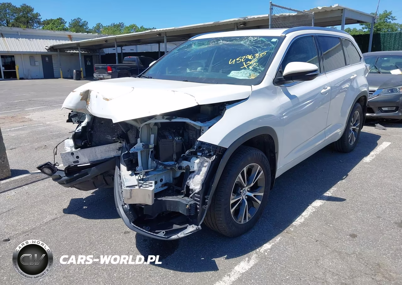 2016 Toyota Highlander Xle V6 VIN:5TDJKRFH8GS266986 - 2