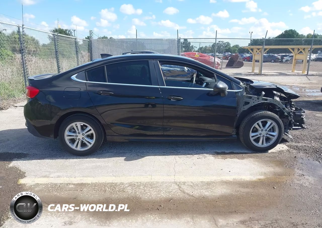 2018 Chevrolet Cruze Lt Auto VIN:1G1BE5SM7J7100931 - 14