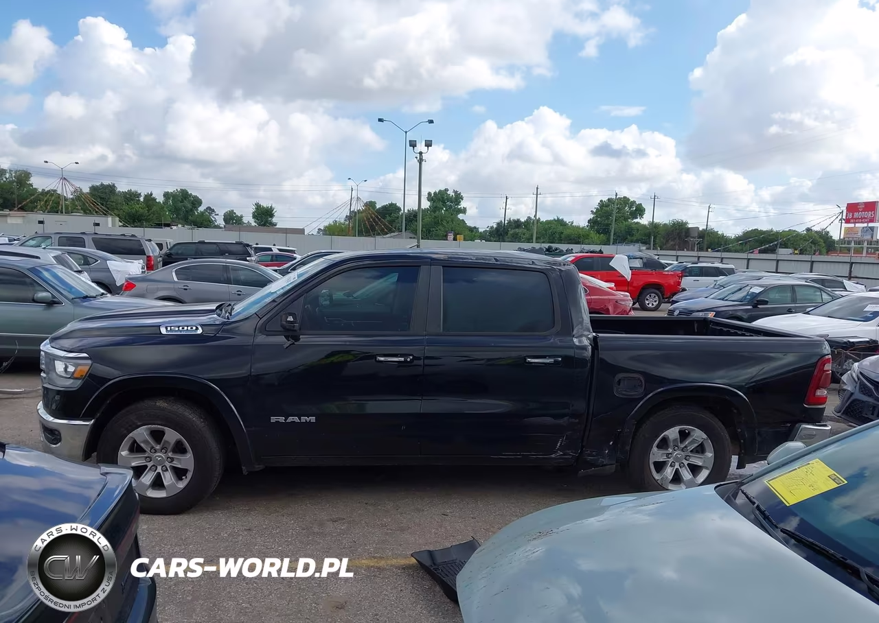 2021 Ram 1500 VIN:1C6SRFJT0MN810836 - 14