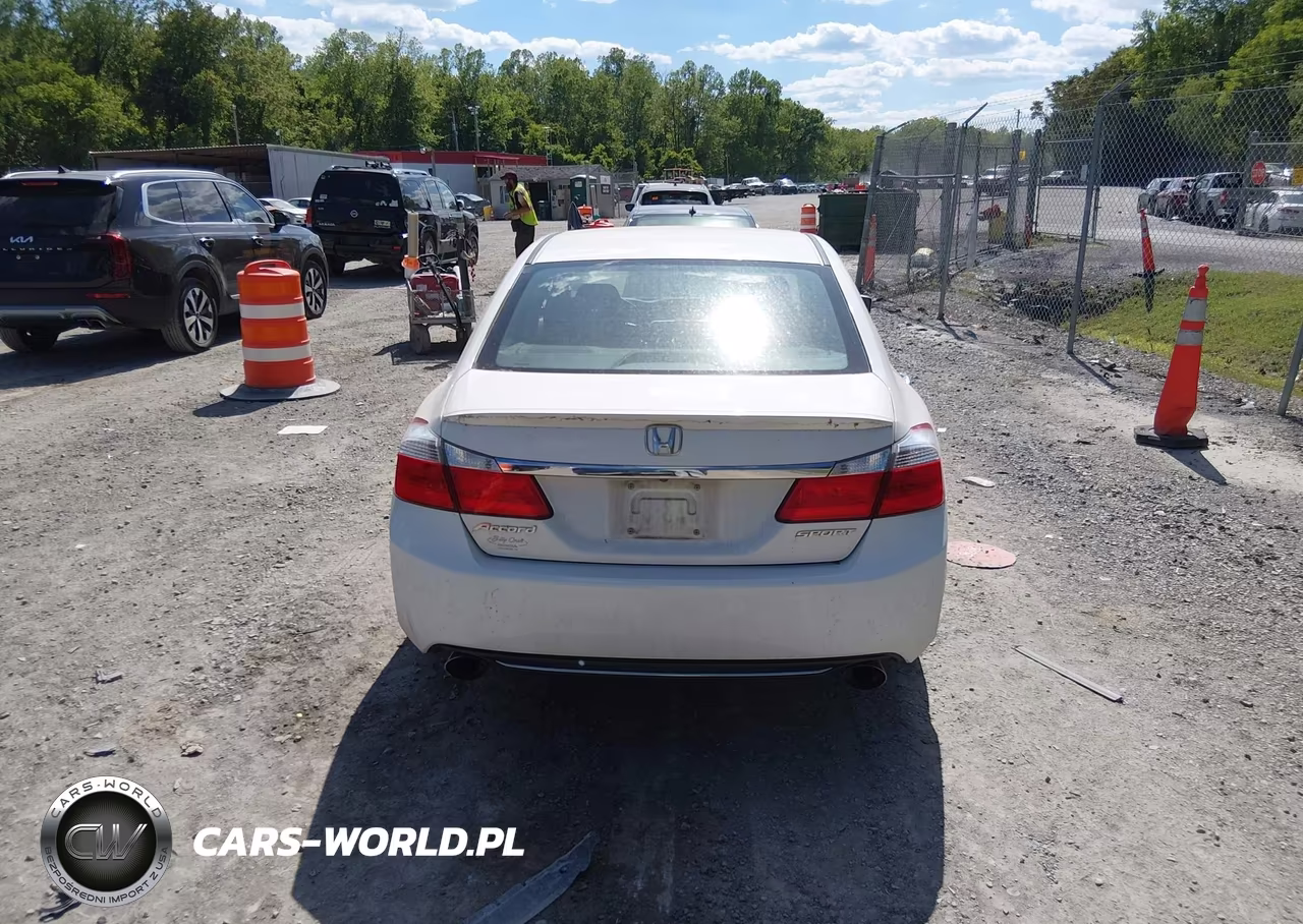 2013 Honda Accord Sport VIN:1HGCR2F58DA121281 - 16