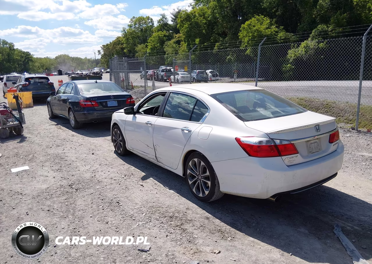 2013 Honda Accord Sport VIN:1HGCR2F58DA121281 - 3