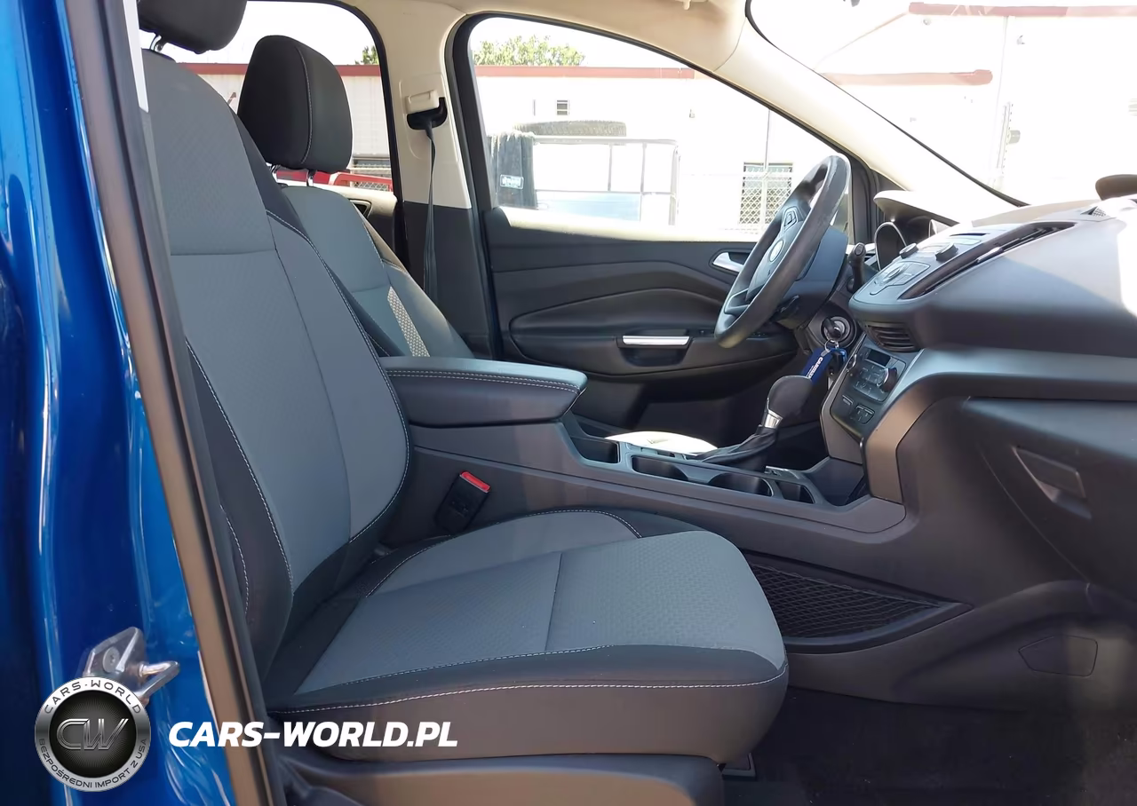 2017 Ford Escape Se VIN:1FMCU0GD0HUE85704 - 5
