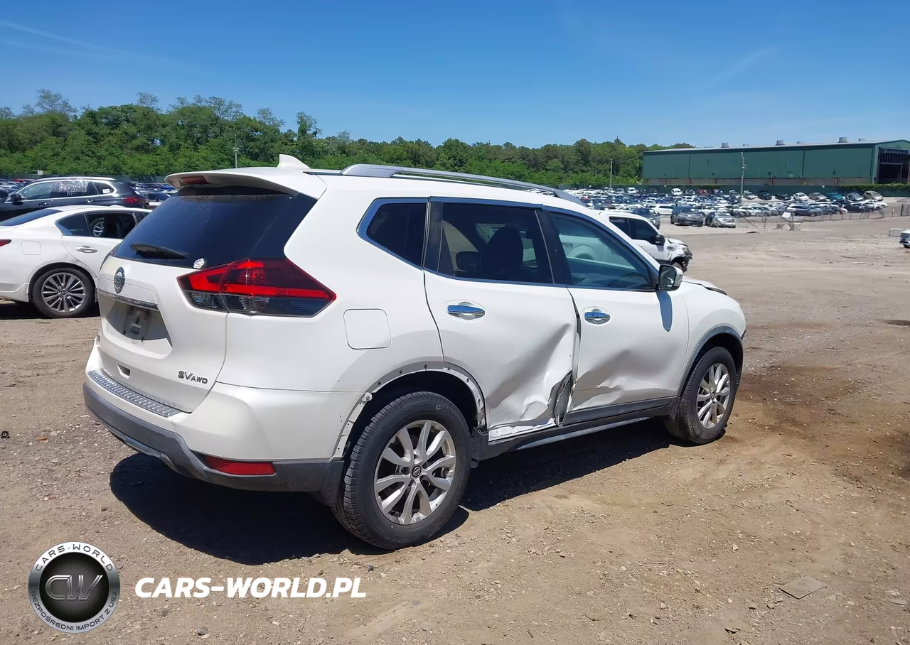 2018 Nissan Rogue Sv VIN:KNMAT2MVXJP599494 - 4