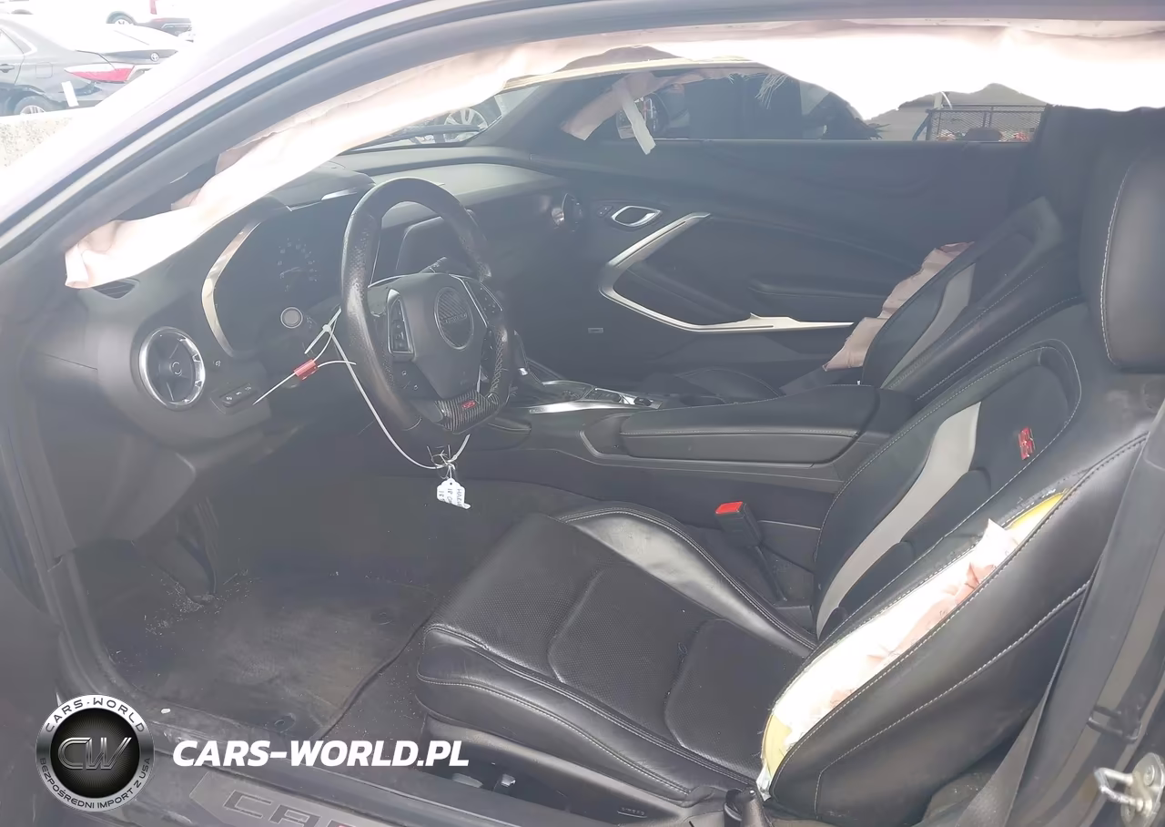2018 Chevrolet Camaro 2Ss VIN:1G1FH1R73J0185583 - 5