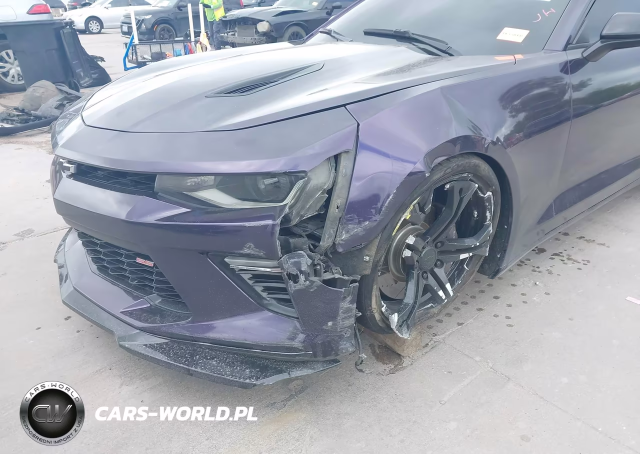 2018 Chevrolet Camaro 2Ss VIN:1G1FH1R73J0185583 - 6