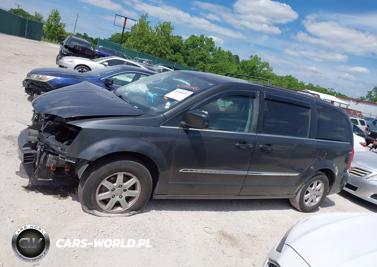 2012 Chrysler Town & Country Touring VIN:2C4RC1BG6CR345493 - 14