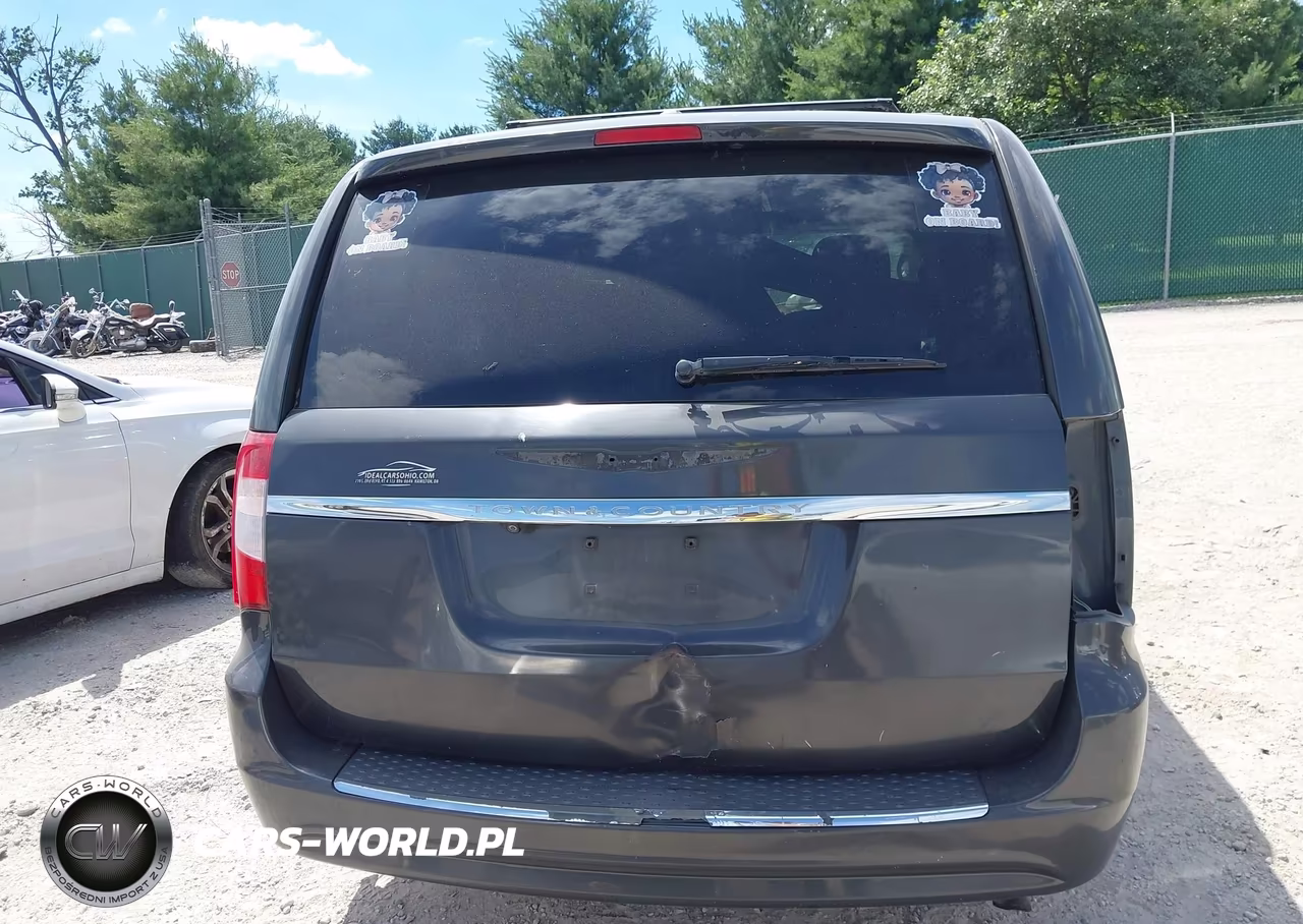 2012 Chrysler Town & Country Touring VIN:2C4RC1BG6CR345493 - 16