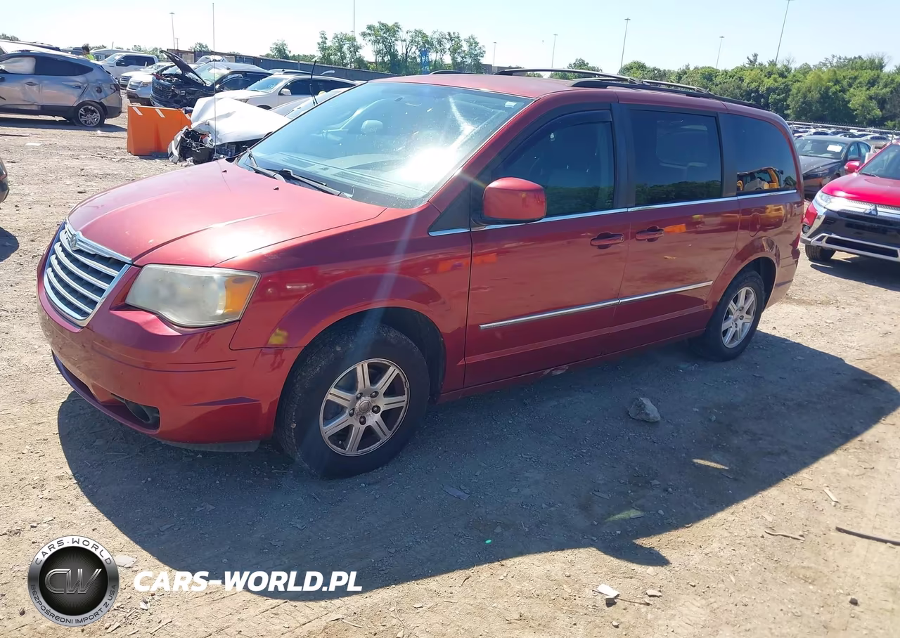 2010 Chrysler Town & Country Touring Plus VIN:2A4RR8DX4AR358349 - 2