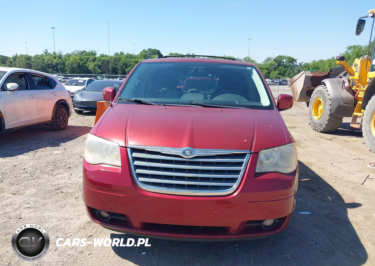 2010 Chrysler Town & Country Touring Plus VIN:2A4RR8DX4AR358349 - 6