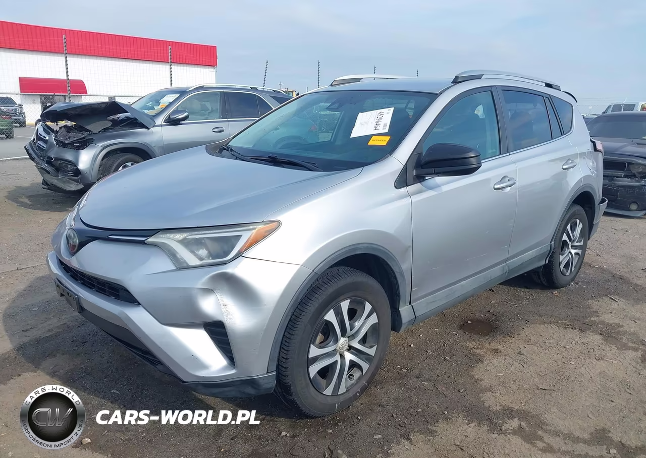 2018 Toyota Rav4 Le VIN:2T3ZFREV0JW414827 - 2