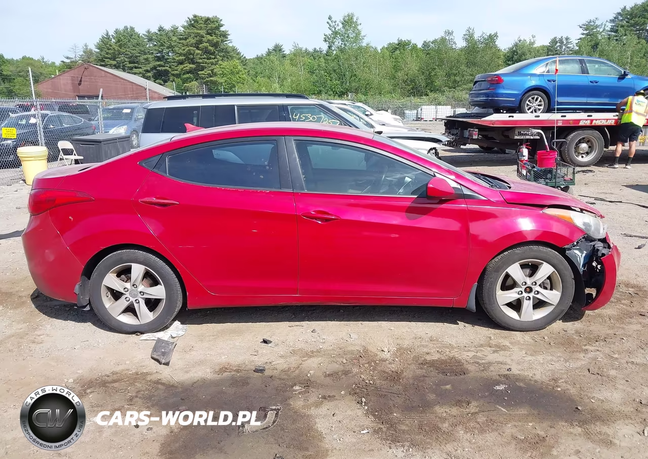 2013 Hyundai Elantra Gls VIN:KMHDH4AEXDU945866 - 13
