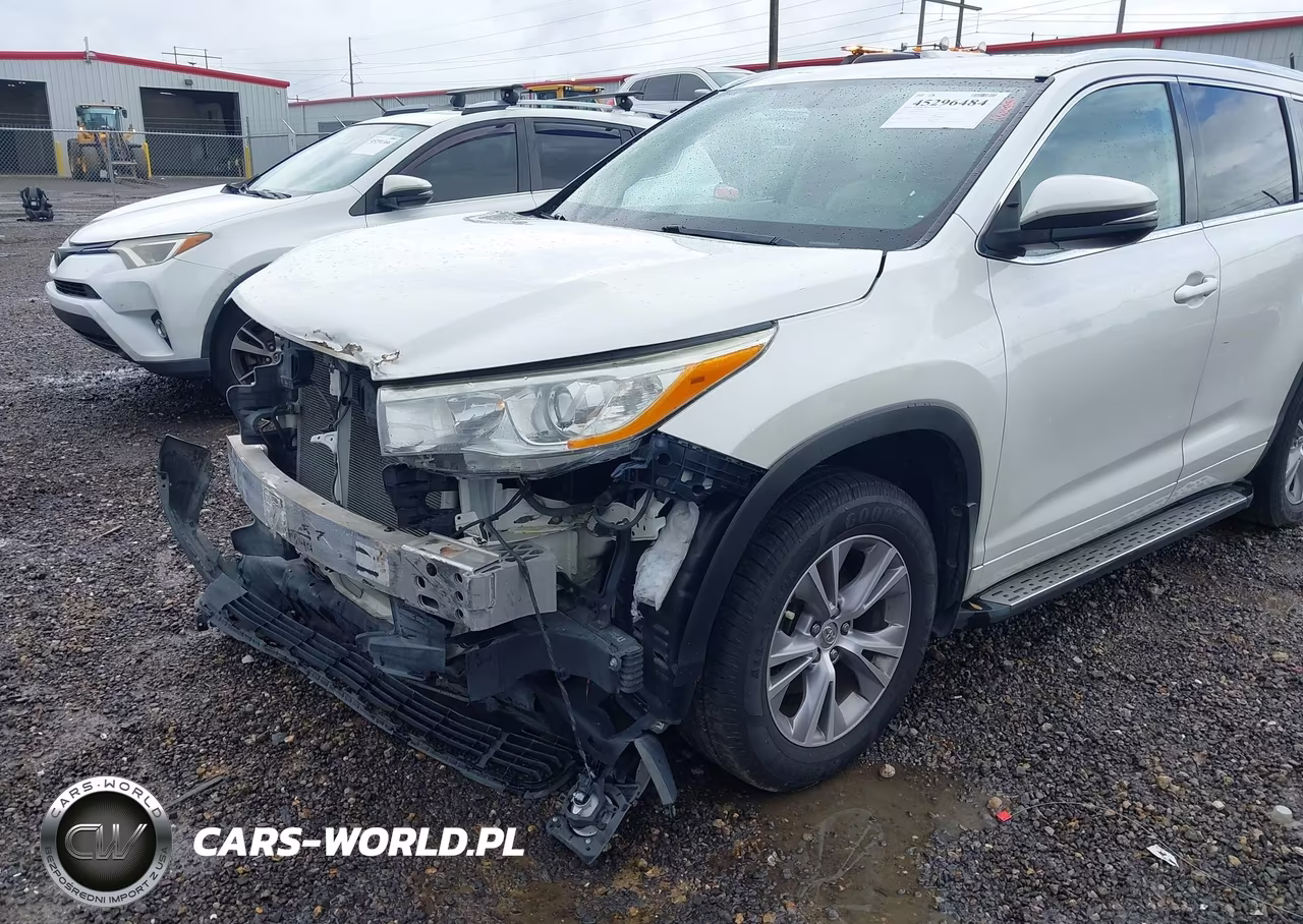 2014 Toyota Highlander Xle V6 VIN:5TDKKRFH3ES029212 - 18