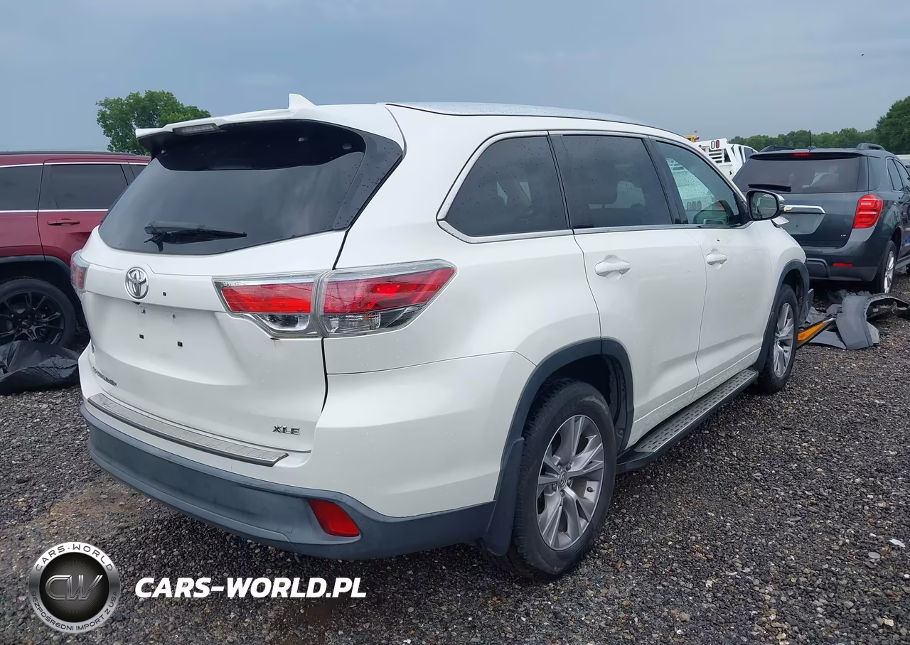 2014 Toyota Highlander Xle V6 VIN:5TDKKRFH3ES029212 - 4