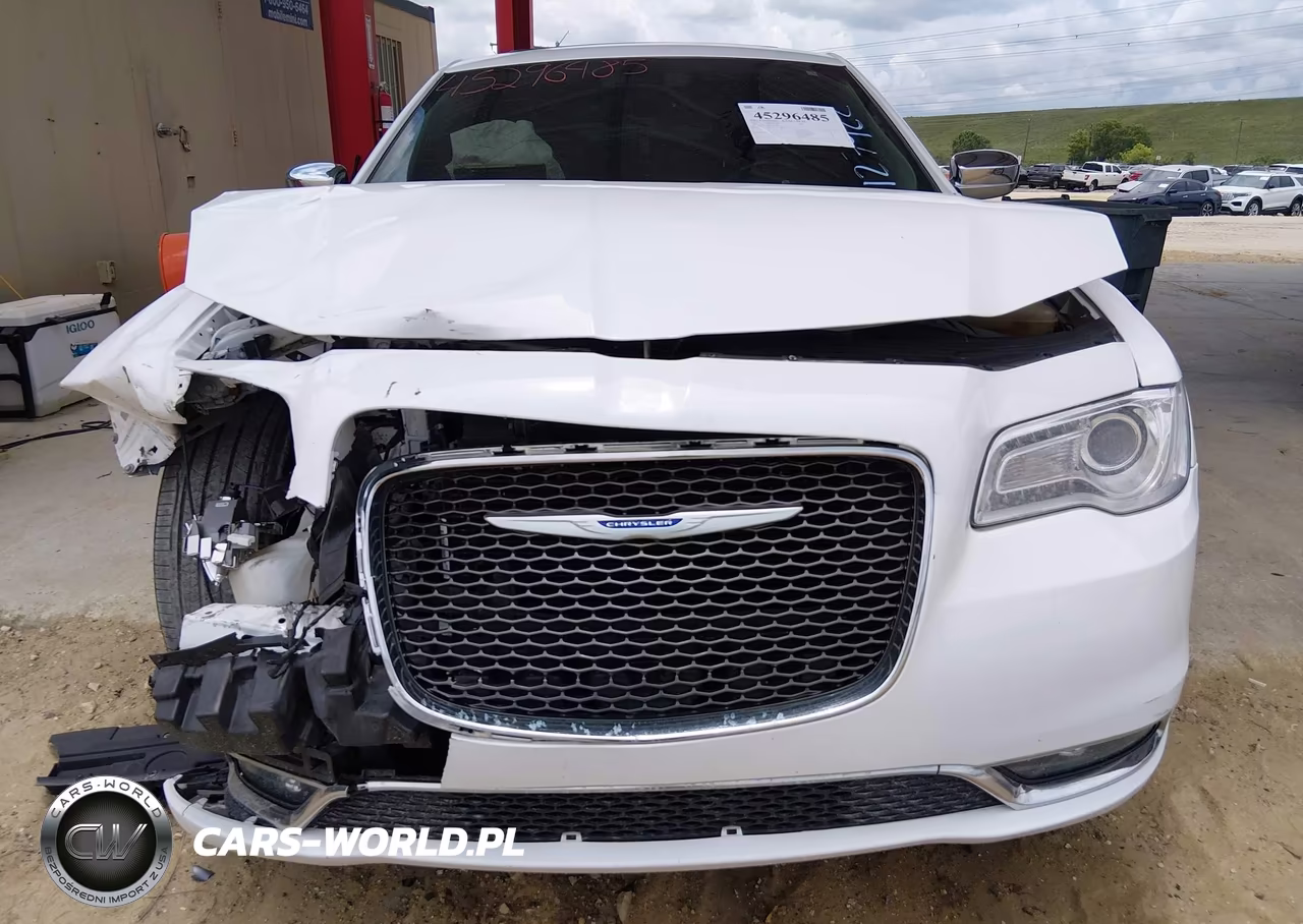 2020 Chrysler 300 Limited VIN:2C3CCAEG4LH127922 - 13