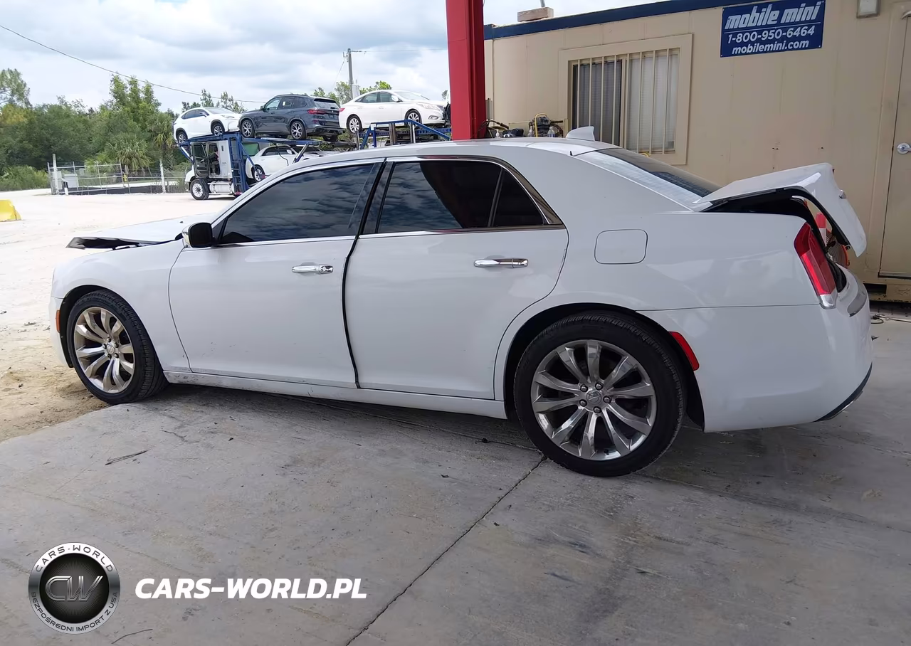 2020 Chrysler 300 Limited VIN:2C3CCAEG4LH127922 - 15