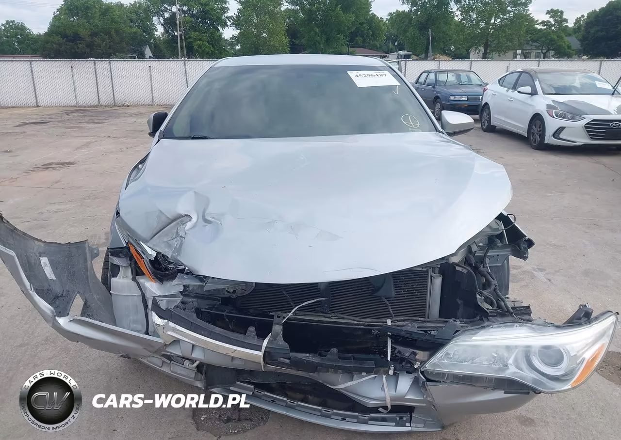 2015 Toyota Camry Le VIN:4T1BF1FK1FU083120 - 13