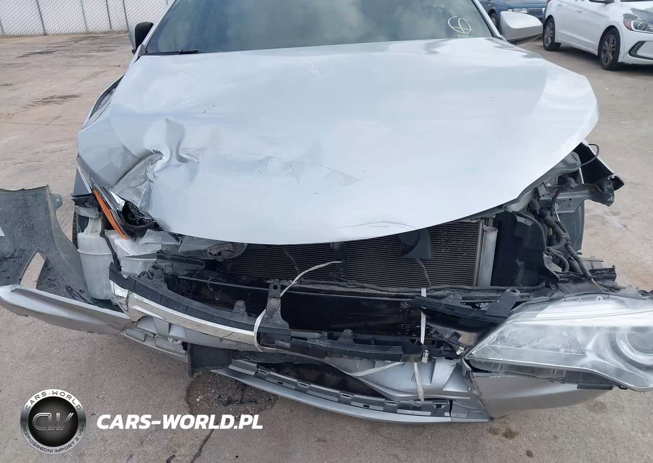 2015 Toyota Camry Le VIN:4T1BF1FK1FU083120 - 6