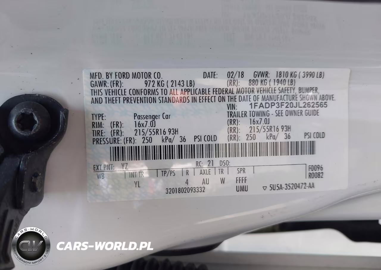 2018 Ford Focus Se VIN:1FADP3F20JL262565 - 9
