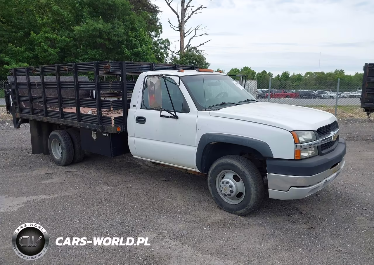 2003 Chevrolet Silverado 3500 Chassis – zdjęcie 1 z 15