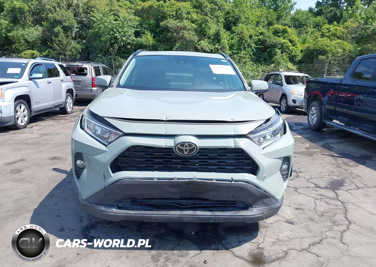 2020 Toyota Rav4 Xle VIN:2T3W1RFV2LW062725 - 12