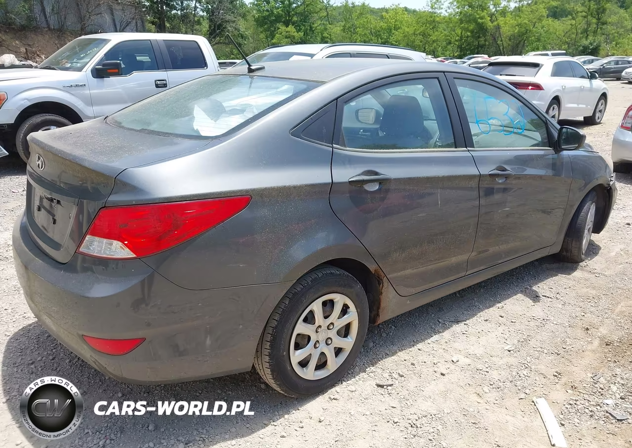 2012 Hyundai Accent Gls VIN:KMHCT4AE2CU095563 - 4