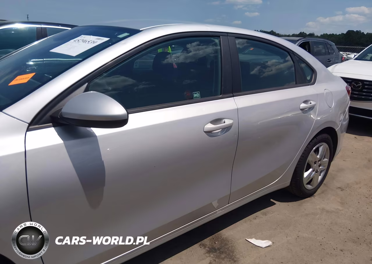 2020 Kia Forte Lxs VIN:3KPF24AD0LE235636 - 14