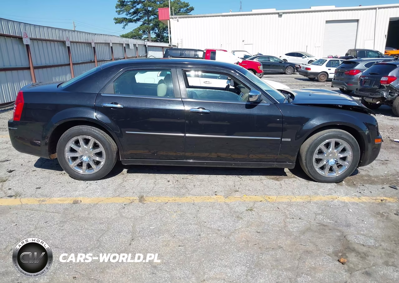 2010 Chrysler 300 Touring-Signature Series-Executive Series VIN:2C3CA5CV9AH211293 - 13