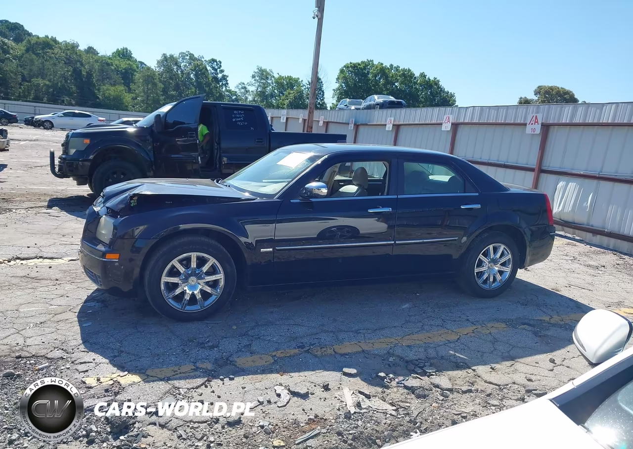2010 Chrysler 300 Touring-Signature Series-Executive Series VIN:2C3CA5CV9AH211293 - 14