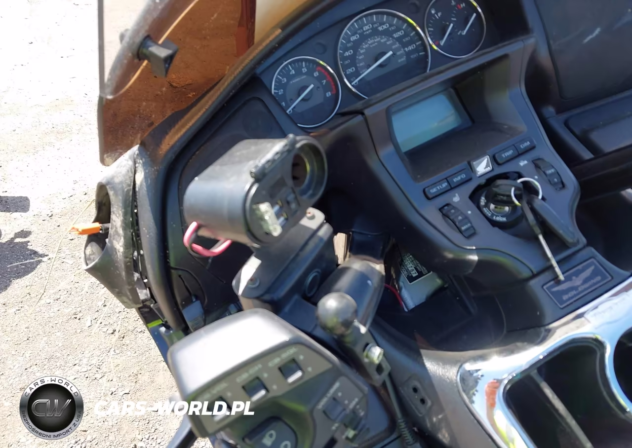 2012 Honda Gl1800 VIN:JH2SC68G3CK000787 - 16