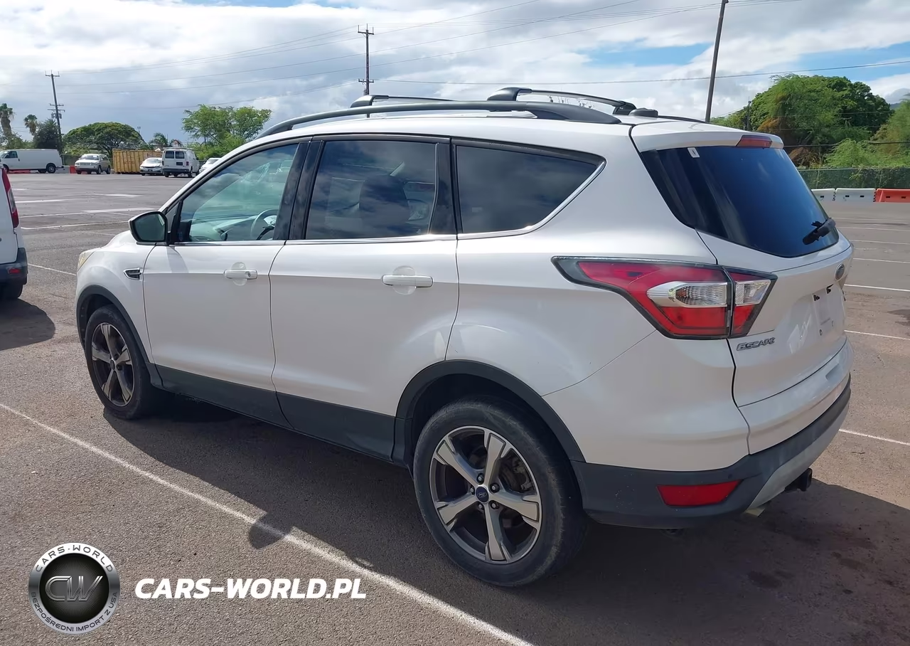 2017 Ford Escape Se VIN:1FMCU9GD0HUA47978 - 3