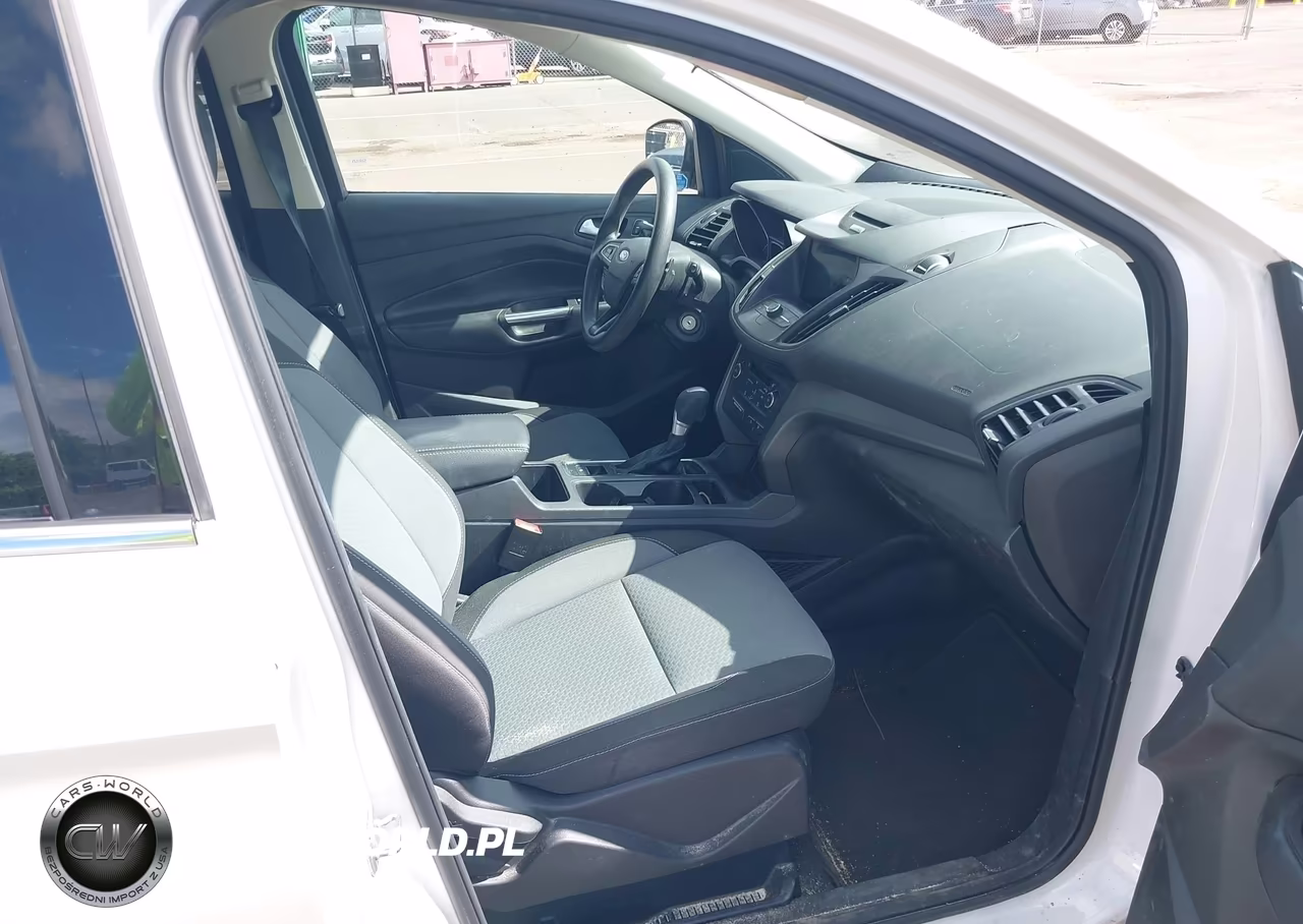 2017 Ford Escape Se VIN:1FMCU9GD0HUA47978 - 5