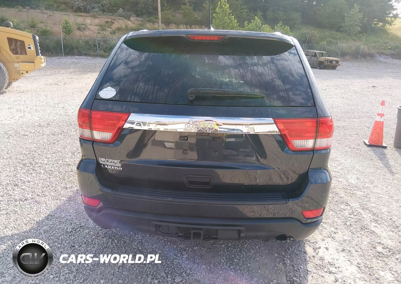 2012 Jeep Grand Cherokee Laredo VIN:1C4RJEAG4CC204347 - 17