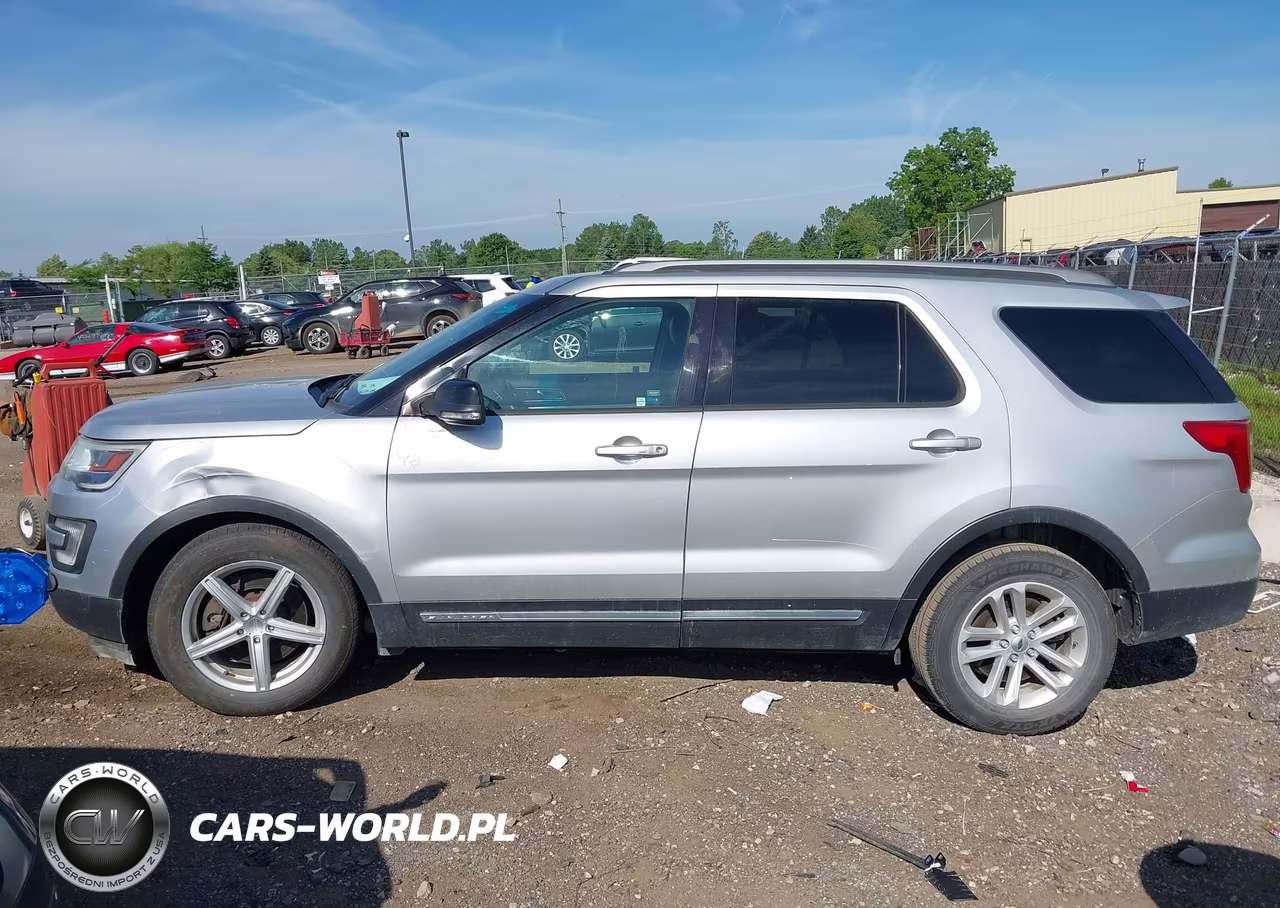 2016 Ford Explorer Xlt VIN:1FM5K7D86GGB94524 - 14