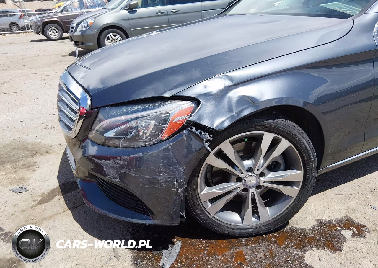 2015 Mercedes-Benz C 300 Luxury 4Matic VIN:55SWF4KB9FU082785 - 6