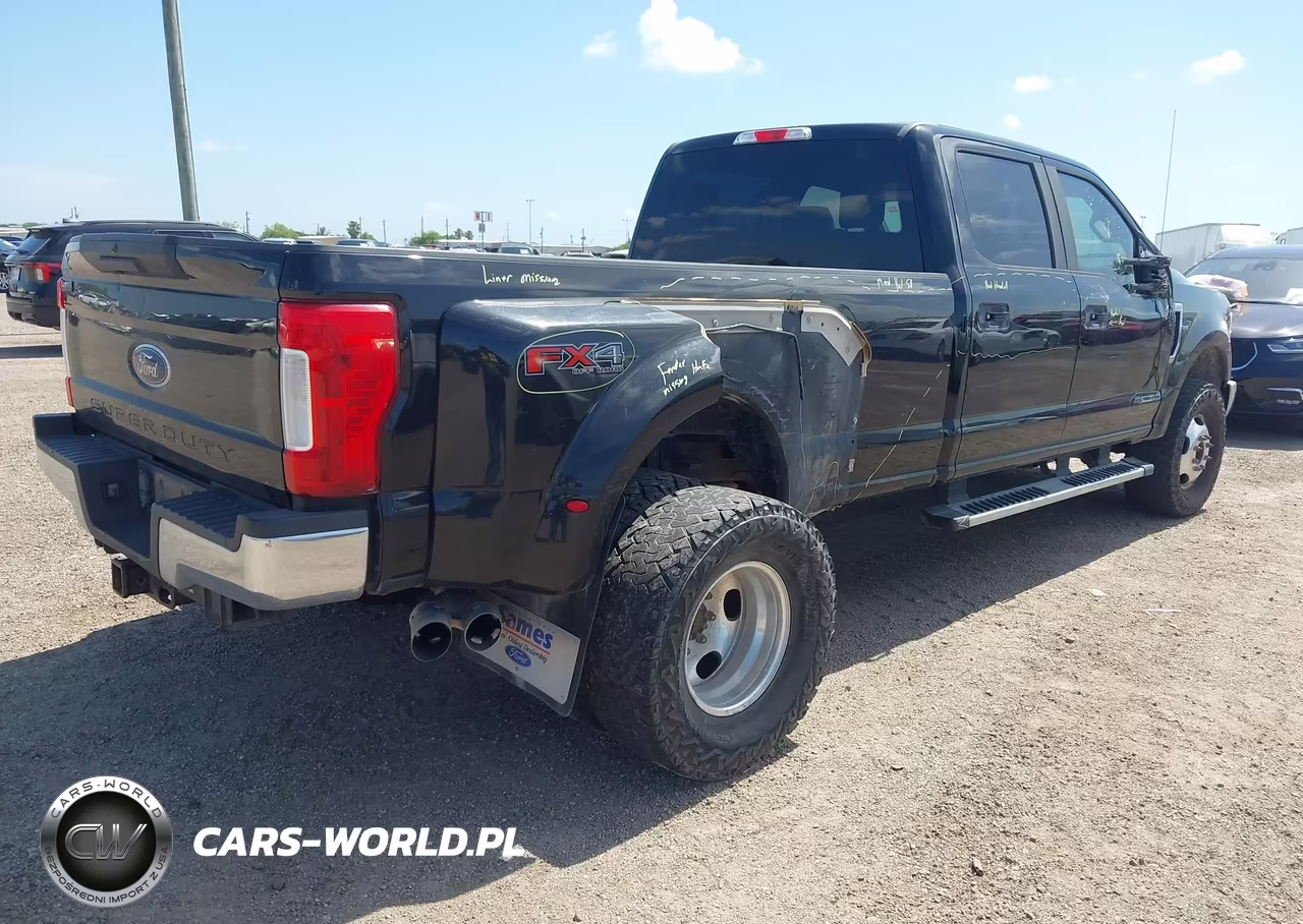2018 Ford F-350 Xl VIN:1FT8W3DT8JEC18098 - 4